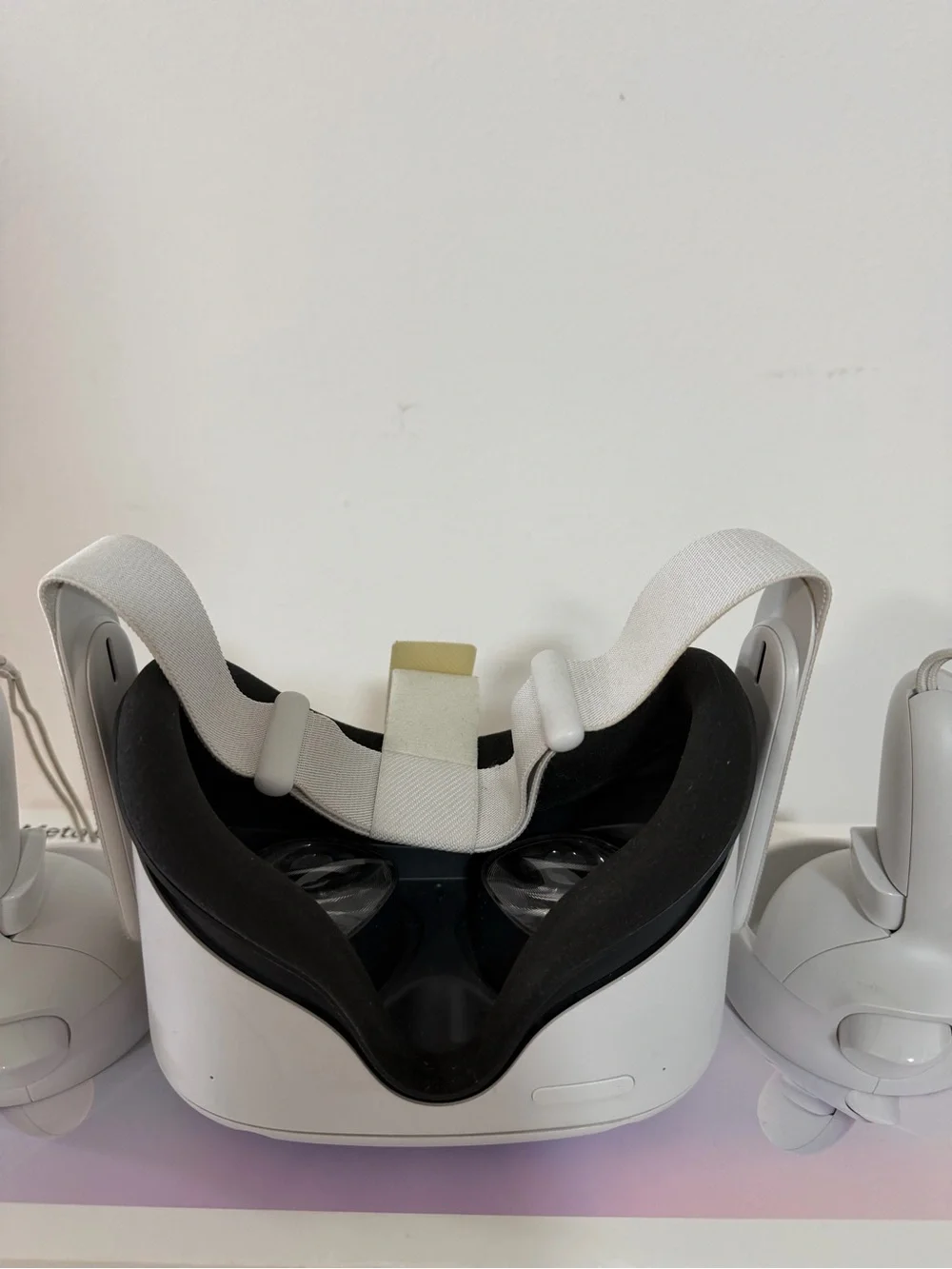Quest 2 VR Headset - White 128 GB